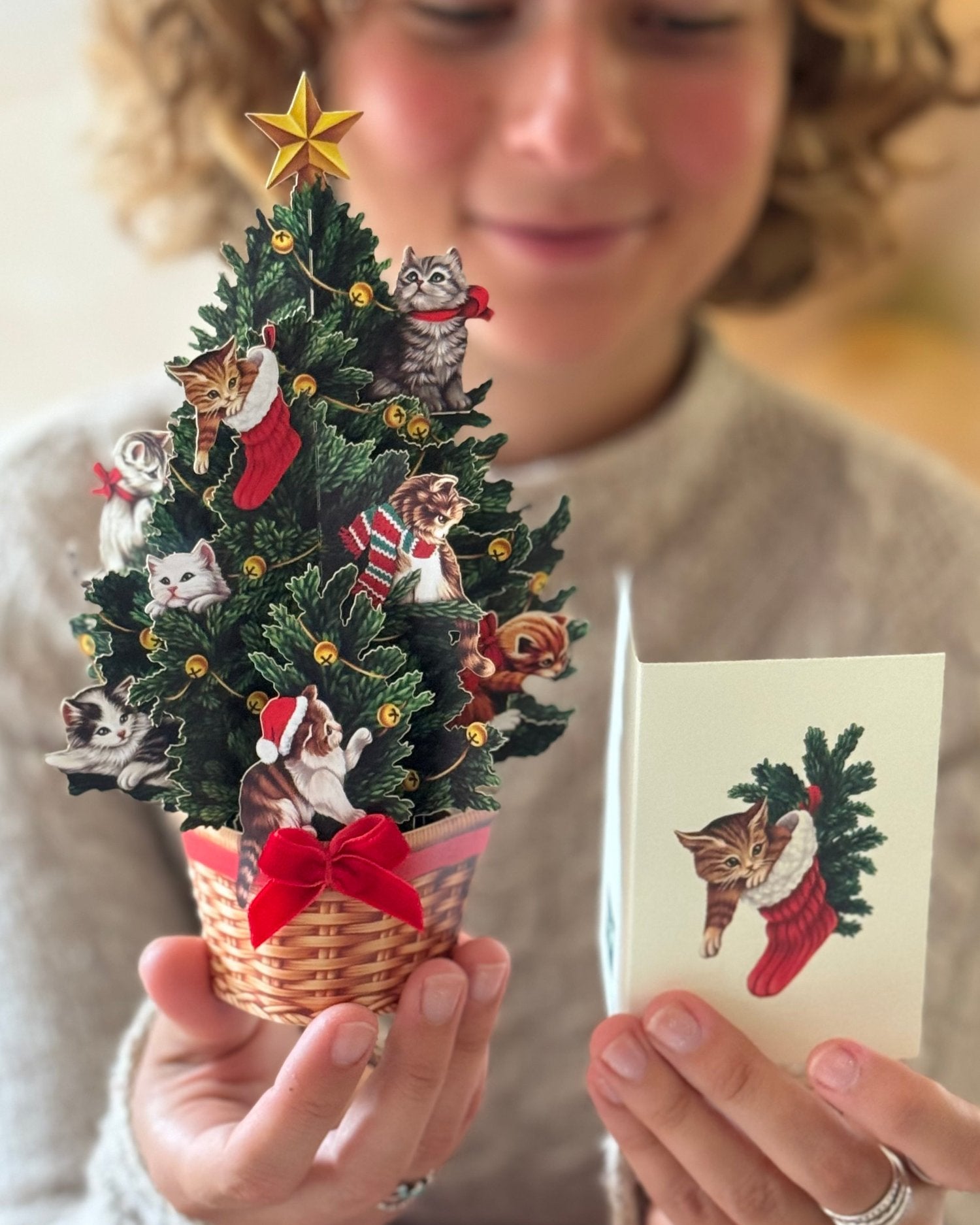 Mini Meowy Christmas Tree with Model and Notecard